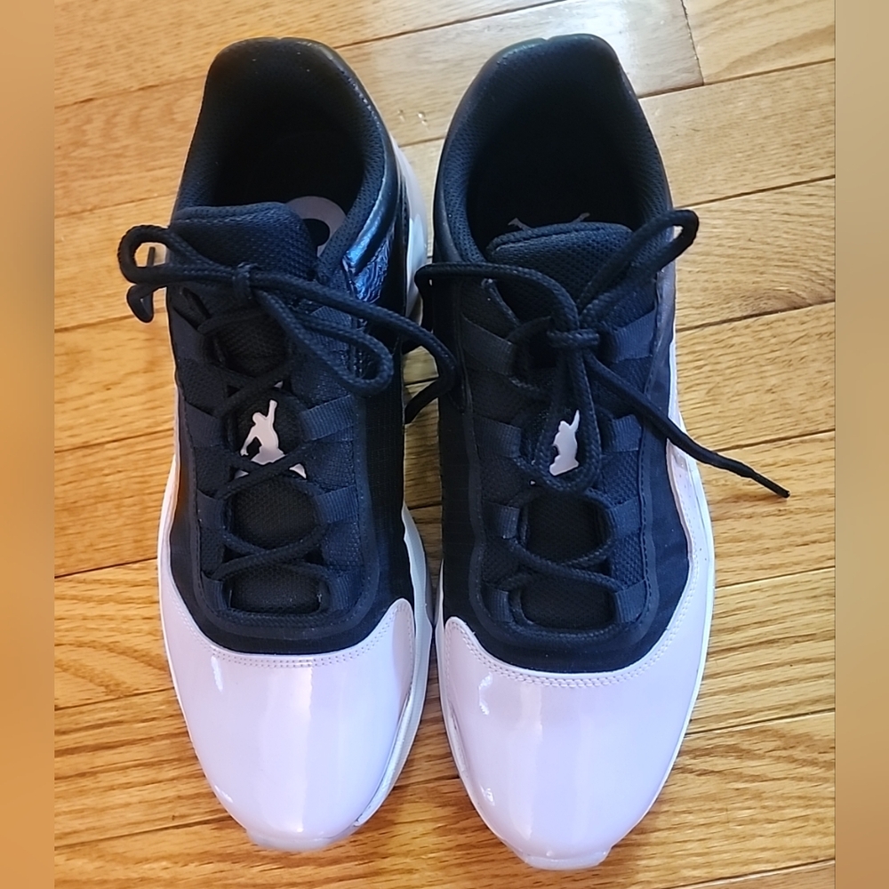 Air Jordan 11 CMFT Low Black & Pink Women's Sneakers